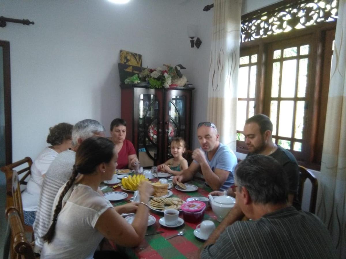 Mahaweli King'S Villa Kandy Dış mekan fotoğraf